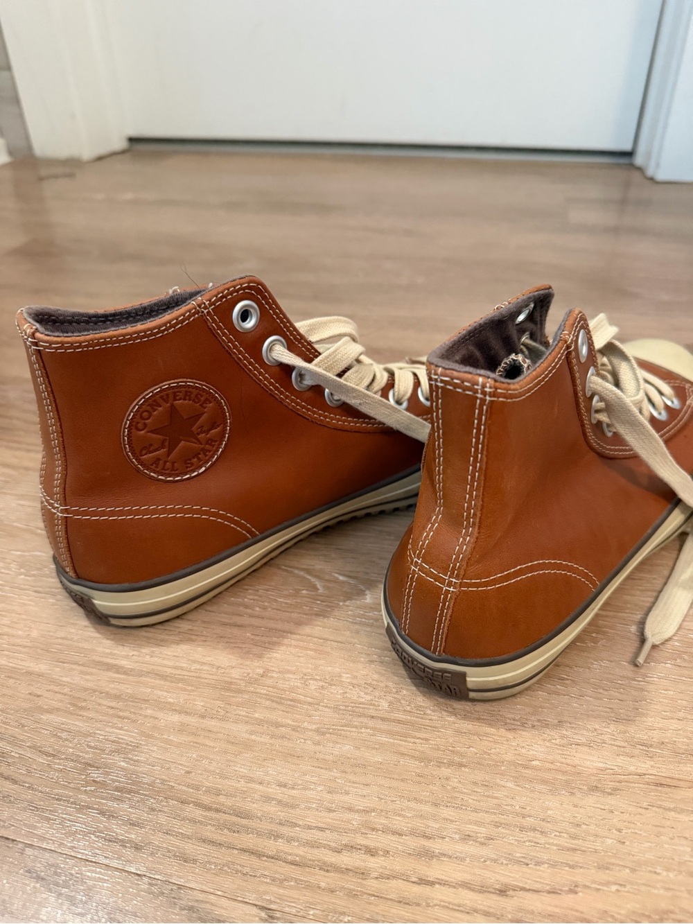 Converse Unisex Chuck Taylor All Star High Top Sneakers in Brown